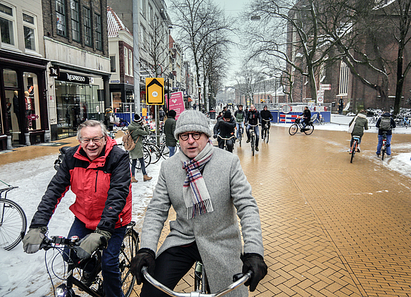 ADFC_Vorstand Ludger Koopmann und Städtetagspräsident Markus Lewe auf dem Rad in Groningen
