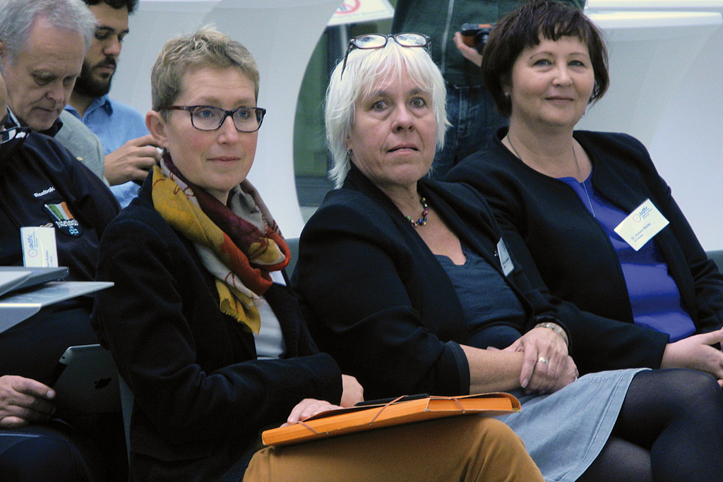 BHV Dresden 2015: Sabine Kluth, Juliane Krause und Dr. Susann Richter BHV Dresden 2015: Sabine Kluth, Juliane Krause und Dr. Susann Richter