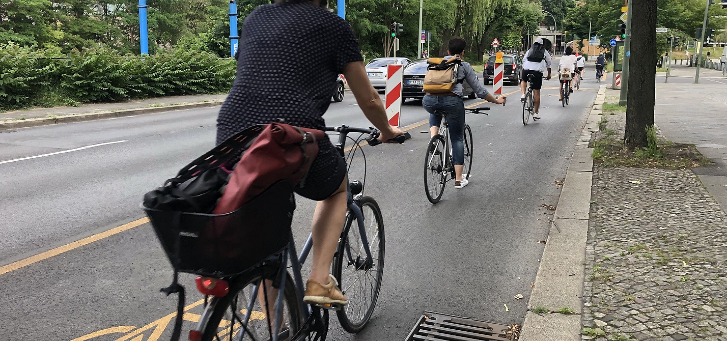 Popup-Bikelane in Berlin Popup-Bikelane in Berlin